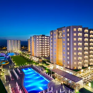 **** Otel Grand Park Lara Türkiye